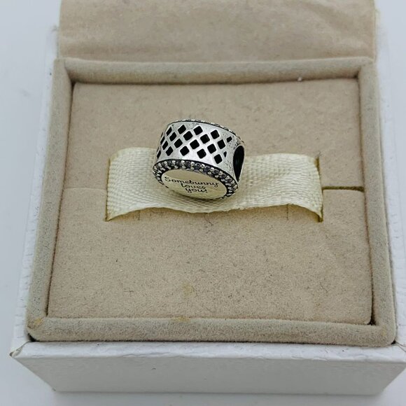 🔥🔥Pandora Some Bunny Loves You Charm Bead Charm - Picture 3 of 4